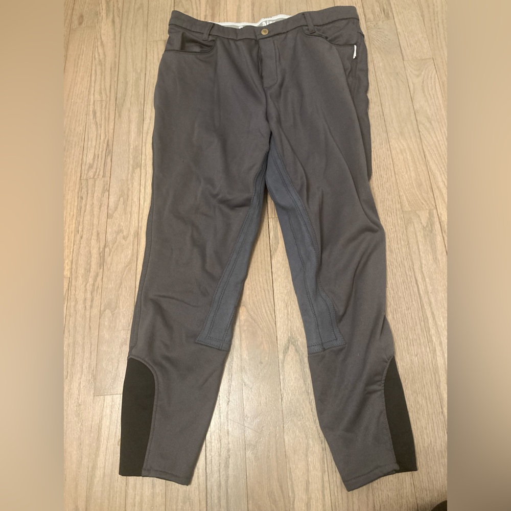 Dark Gray Devon Aire size 29.